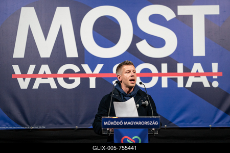 Pecs, Hungary - March 07, 2026: Hungarian politician Peter Magyar leader of the Hungarian opposition and Tisza party giving a speech-stock-foto