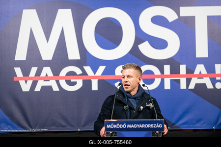 Pecs, Hungary - March 07, 2026: Hungarian politician Peter Magyar leader of the Hungarian opposition and Tisza party giving a speech-stock-foto