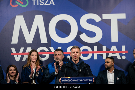 Pecs, Hungary - March 07, 2026: Hungarian politician Peter Magyar leader of the Hungarian opposition and Tisza party giving a speech-stock-foto