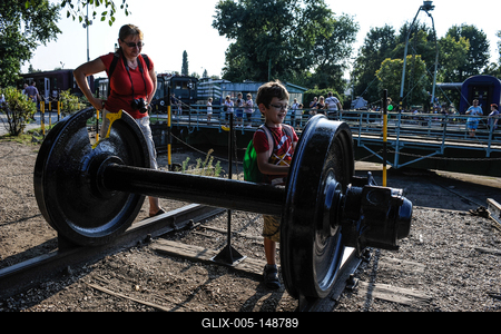 150 éves a MÁV,  Nemzetközi Jármûparádé a Vasúttörténeti Parkban,   2018. szeptember 8-án és 9-én többtonnás vasparipák mutatkoztak be és versenyeztek egymással a Vasúttörténeti Parkban-stock-foto