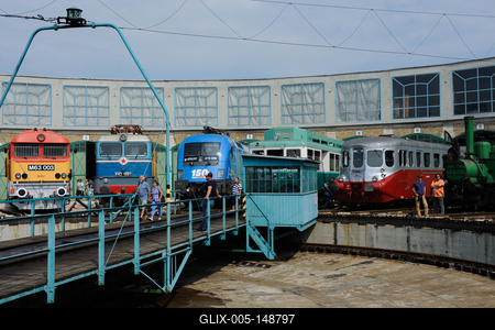 150 éves a MÁV,  Nemzetközi Jármûparádé a Vasúttörténeti Parkban,   2018. szeptember 8-án és 9-én többtonnás vasparipák mutatkoztak be és versenyeztek egymással a Vasúttörténeti Parkban-stock-foto