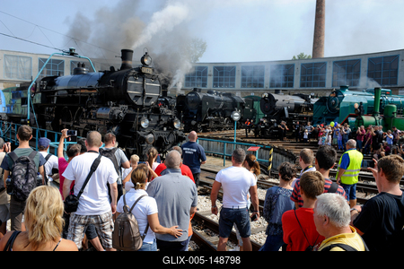 150 éves a MÁV,  Nemzetközi Jármûparádé a Vasúttörténeti Parkban,   2018. szeptember 8-án és 9-én többtonnás vasparipák mutatkoztak be és versenyeztek egymással a Vasúttörténeti Parkban-stock-foto