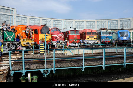 150 éves a MÁV,  Nemzetközi Jármûparádé a Vasúttörténeti Parkban,   2018. szeptember 8-án és 9-én többtonnás vasparipák mutatkoztak be és versenyeztek egymással a Vasúttörténeti Parkban-stock-foto