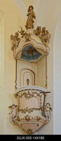 Som település katolikus templom szószéke-stock-foto