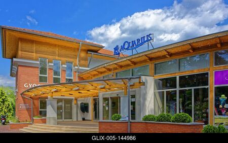 Nyíregyháza, Sóstó Aquarius gyógyfürdő bejárata-stock-foto