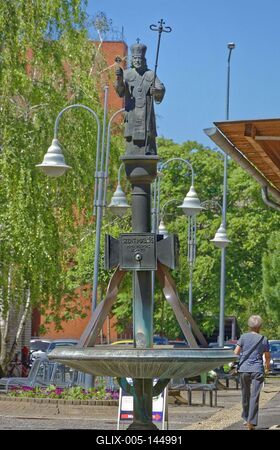 Nyíregyháza, Szent Miklós szobor-stock-foto