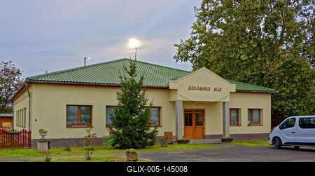 Közösségi Ház Panyolában-stock-foto