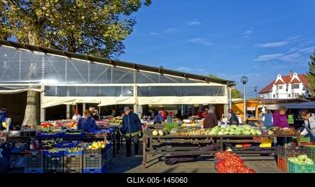 Hajdúnánási zöldség piac-stock-foto