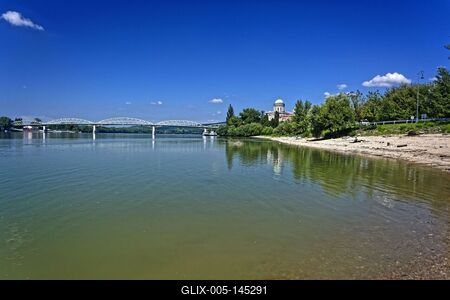 Mária Valéria híd, Esztergom-stock-foto