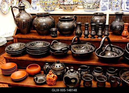 Fekete kerámia áruk-stock-foto