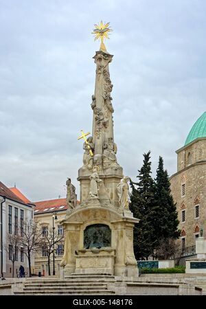 Pécs, Szentháromság szobor-stock-foto