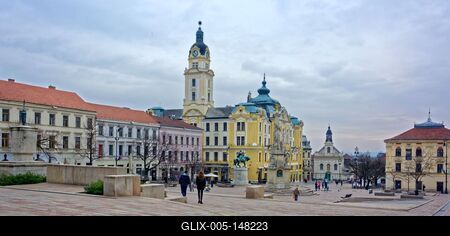 Pécs, Széchenyi tér a város közepe-stock-foto