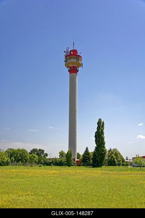 Martffű, TV torony-stock-foto