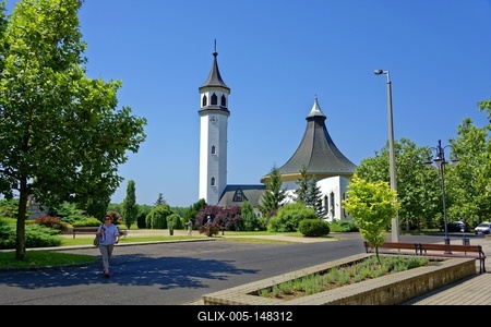 Martfű, Szent Tamás Templom-stock-foto