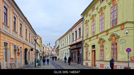 Pécs, Ferencesek utcája gyalog zóna a belvárosban-stock-foto