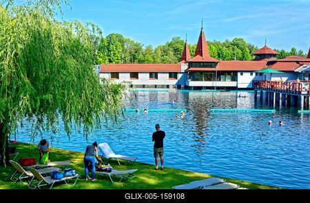 Hévíz gyógyfürdő-stock-foto