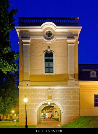 Harruckern-Wenckheim-Almásy-kastély, Gyula-stock-foto