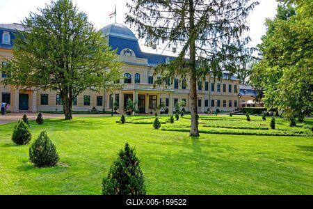Harruckern-Wenckheim-Almásy-kastély, Gyula-stock-foto