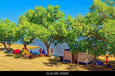 Tiszs-tó, Sarudon a strandfürdõ-stock-foto