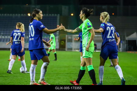 Chelsea FC v VfL Wolfsburg - UEFA Women's Champions League Quarter Final: Leg One-stock-foto