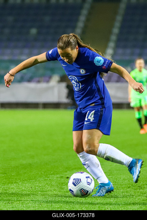 Chelsea FC v VfL Wolfsburg - UEFA Women's Champions League Quarter Final: Leg One-stock-foto