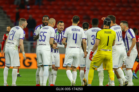 MOL Fehervar FC v Újpest FC: Hungarian Cup Final / Magyar Kupa döntő - MOL Fehérvár FC-Újpest FC-stock-foto