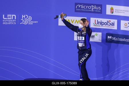 LEN European Aquatics Championships, Women's 1m Springboard Diving - podium-stock-foto