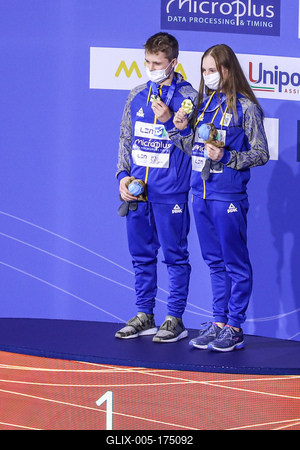 LEN European Aquatics Championships, Mixed Synchronised 10m Platform Diving - podium-stock-foto
