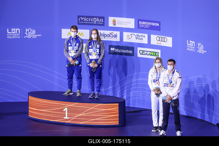 LEN European Aquatics Championships, Mixed Synchronised 10m Platform Diving - podium-stock-foto