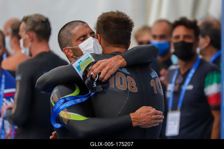 LEN European Aquatics Championships / SWIM-OPEN WATER-MEN-5KM-stock-foto