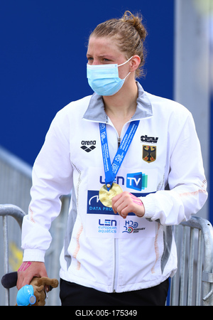 LEN European Aquatics Championships - SWIM-OPEN WATER 25KM - Woman-stock-foto