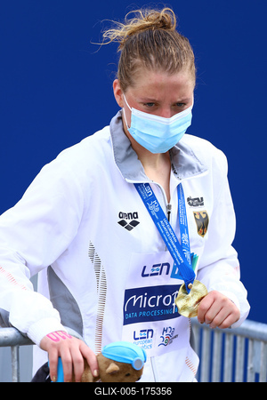 LEN European Aquatics Championships - SWIM-OPEN WATER 25KM - Woman-stock-foto