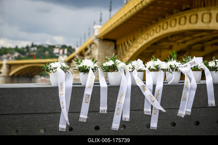 Danube shipwreck - The monument to the victims of the Mermaid was inaugurated-stock-foto