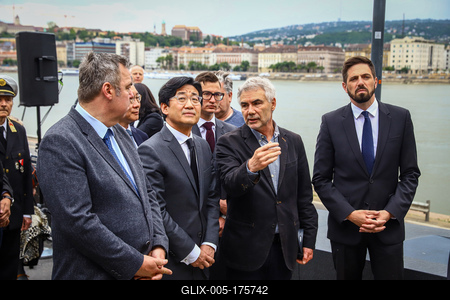 Danube shipwreck - The monument to the victims of the Mermaid was inaugurated-stock-foto