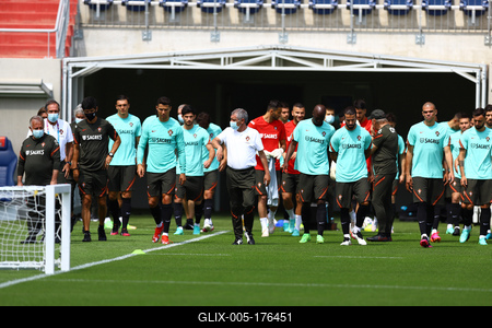 FBL-EURO-2020-2021-POR-TRAINING-stock-foto