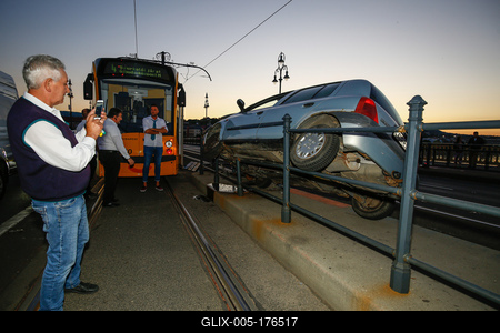 Baleset a Margit hídon-stock-foto