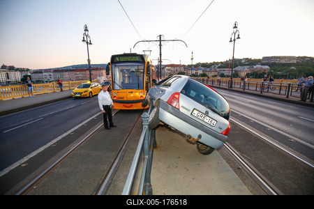Baleset a Margit hídon-stock-foto