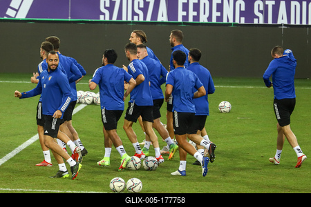 Football Conference League - FC Basel training before the match against Újpest FC-stock-foto