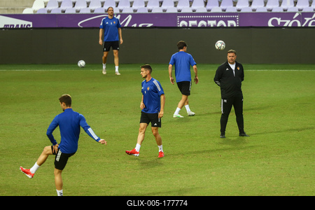 Football Conference League - FC Basel training before the match against Újpest FC-stock-foto
