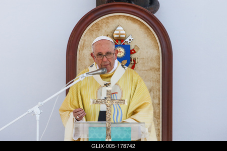 POPE - FRANCIS - VISITS - BUDAPEST-stock-foto