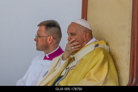 POPE - FRANCIS - VISITS - BUDAPEST-stock-foto