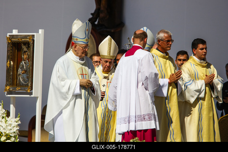 POPE - FRANCIS - VISITS - BUDAPEST-stock-foto