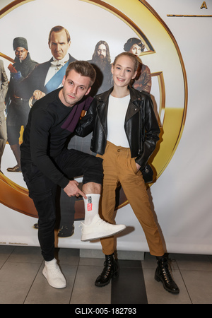 King’s Man: A kezdetek - Premier vetítése-stock-foto