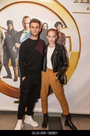 King’s Man: A kezdetek - Premier vetítése-stock-foto