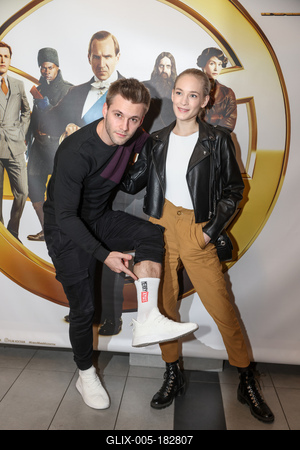 King’s Man: A kezdetek - Premier vetítése-stock-foto