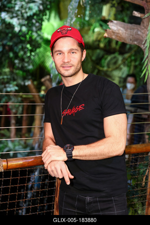 NFT képkollekció bemutatója-stock-foto