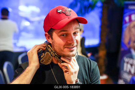 NFT képkollekció bemutatója-stock-foto