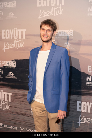 Együtt kezdtük - díszpremier.-stock-foto