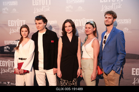 Együtt kezdtük - díszpremier.-stock-foto