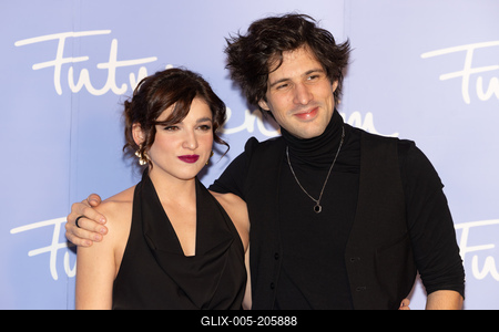 Futni mentem premier-stock-foto